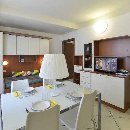 Locazione Turistica Riviera.1 *